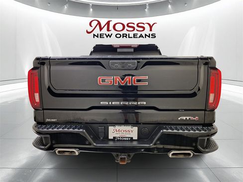 Used 2023 GMC Sierra 1500 AT4 w/ AT4 Preferred Package image 6