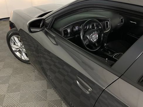 Used 2022 Dodge Charger SXT AWD/4WD image 44