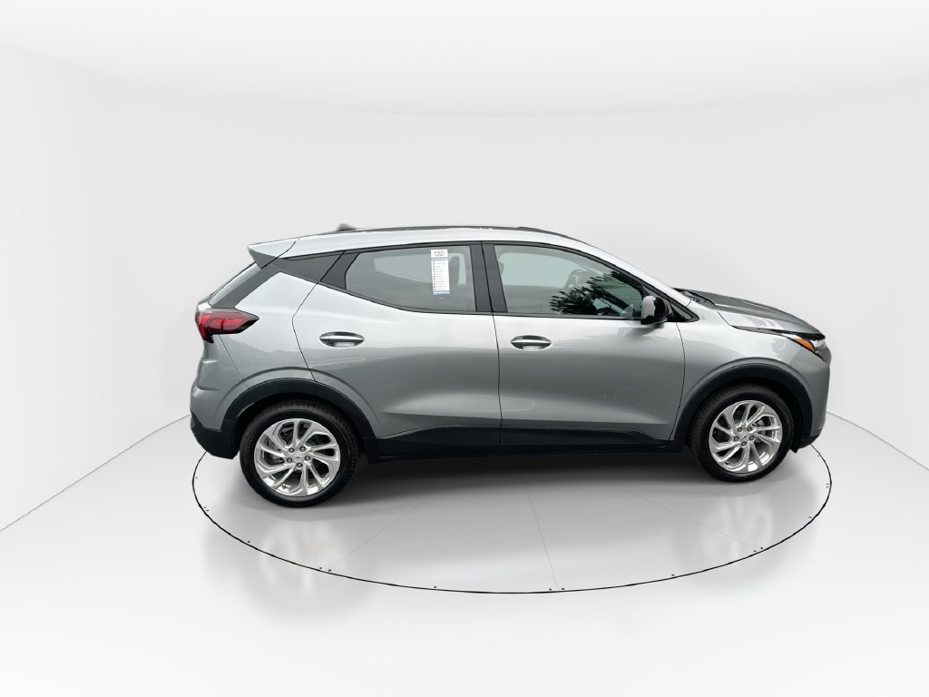 New 2027 Chevrolet Bolt LT FWD image 9