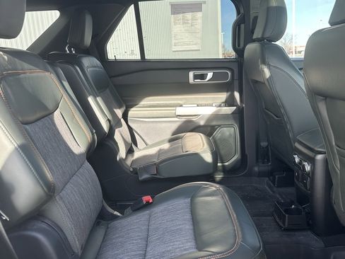 Certified 2022 Ford Explorer Timberline image 16