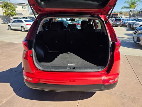 Used 2019 Kia Sportage LX image 19