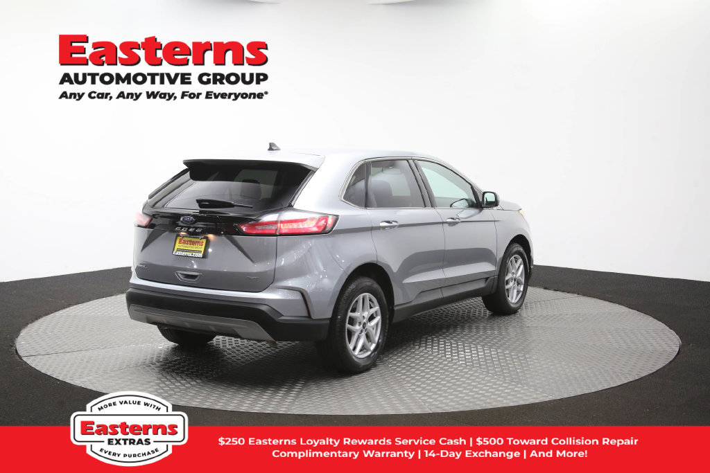 Used 2024 Ford Edge SEL AWD/4WD image 41