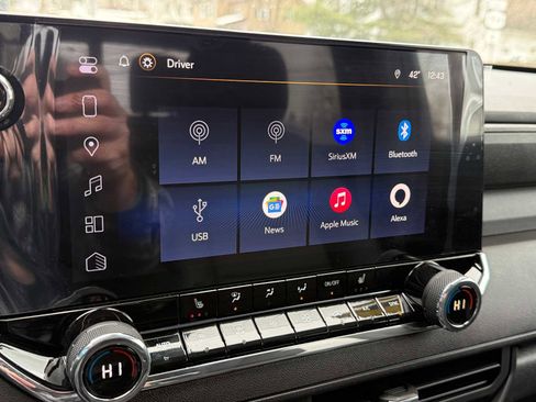 Used 2025 Chevrolet Colorado Trail Boss image 51