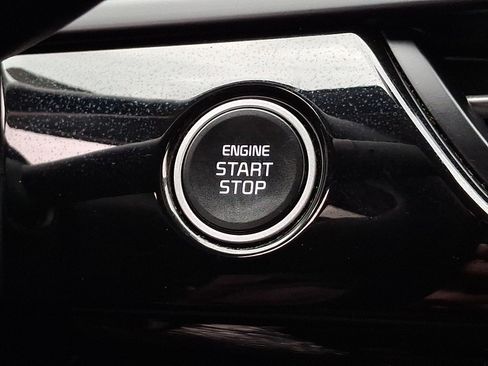 Used 2024 Kia Seltos S image 23