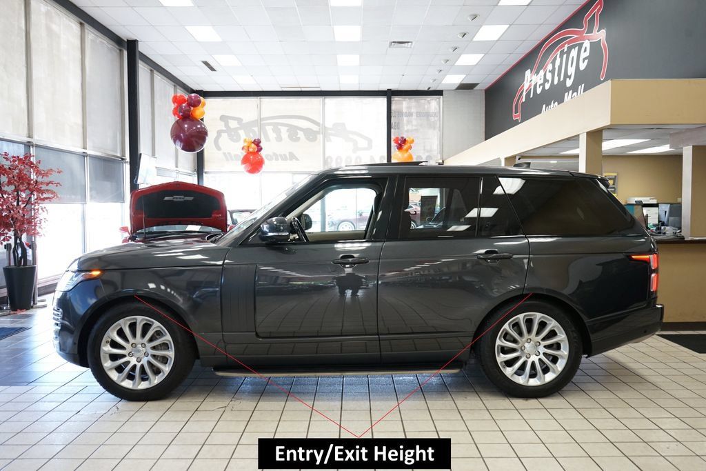 Used 2019 Land Rover Range Rover HSE AWD/4WD image 5