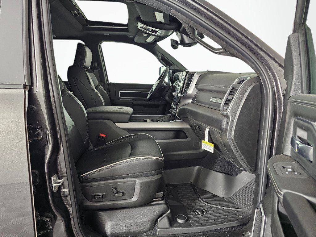 New 2026 RAM 3500 Laramie w/ Night Edition AWD/4WD image 40