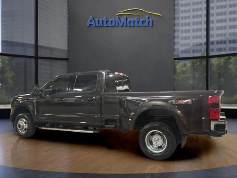 Used 2024 Ford F350 Lariat image 8