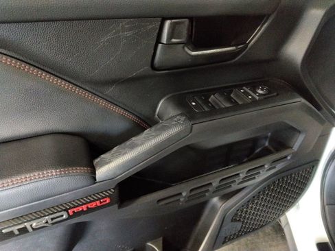Used 2024 Toyota Tacoma TRD Pro AWD/4WD image 28