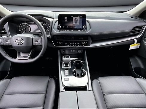 New 2026 Nissan Rogue SV image 5