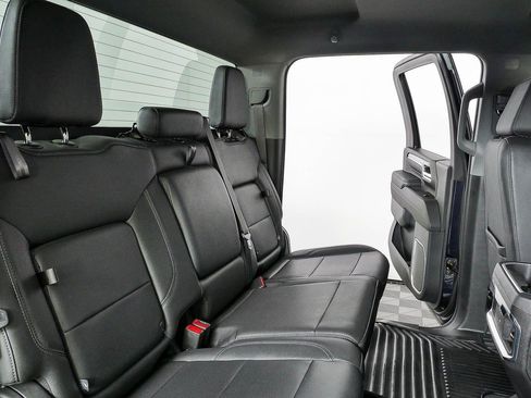Used 2024 Chevrolet Silverado 2500 LTZ w/ LTZ Convenience Package AWD/4WD image 21