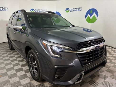 Used 2023 Subaru Ascent Touring image 1