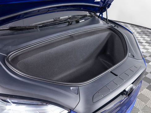 Used 2023 Tesla Model X image 41