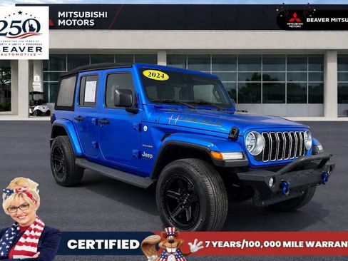 Used 2024 Jeep Wrangler Unlimited Sahara AWD/4WD image 1