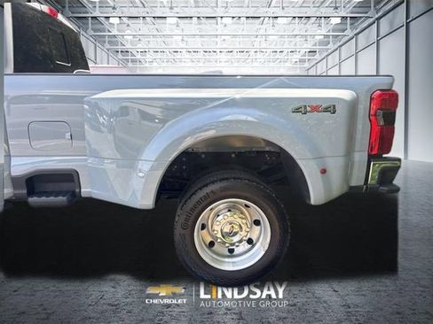 Used 2025 Ford F450 Lariat w/ Lariat Ultimate Package AWD/4WD image 5