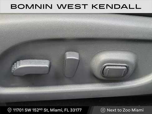 Used 2019 INFINITI QX60 Luxe w/ Essential Package image 8