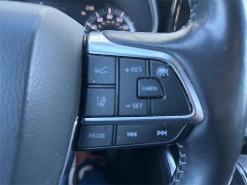 Used 2021 Toyota Highlander Platinum image 10