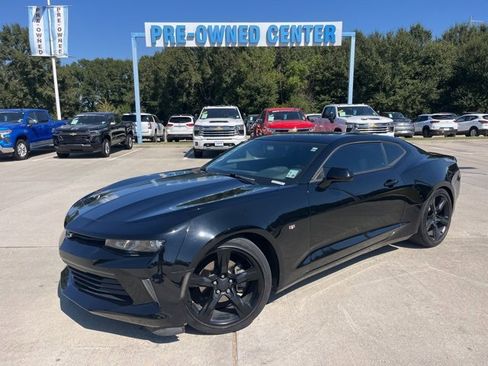Used 2018 Chevrolet Camaro LT image 2