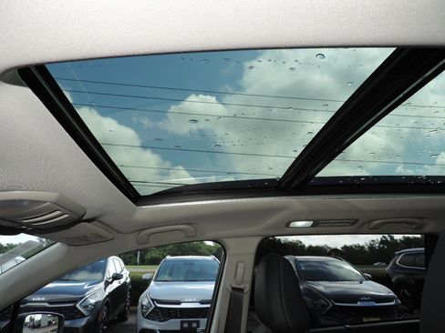 Used 2023 Subaru Ascent Onyx Edition Limited image 11