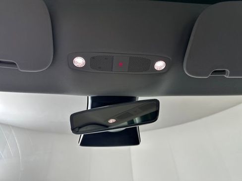 Used 2023 Tesla Model 3 Standard Range image 24