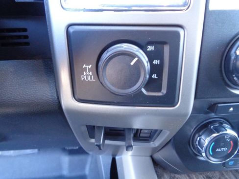 Used 2017 Ford F250 Lariat w/ Lariat Value Package image 58