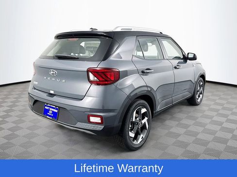 New 2026 Hyundai Venue SEL image 5