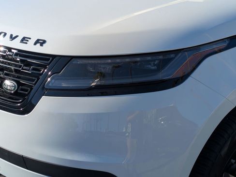 Used 2026 Land Rover Range Rover Velar S image 10