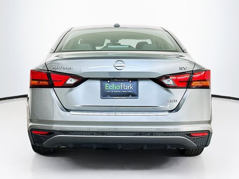 Used 2023 Nissan Altima 2.5 SV image 7