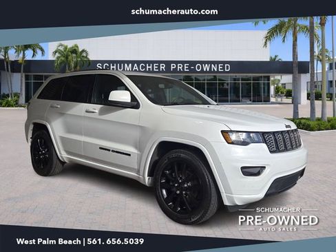 Used 2019 Jeep Grand Cherokee Altitude image 1