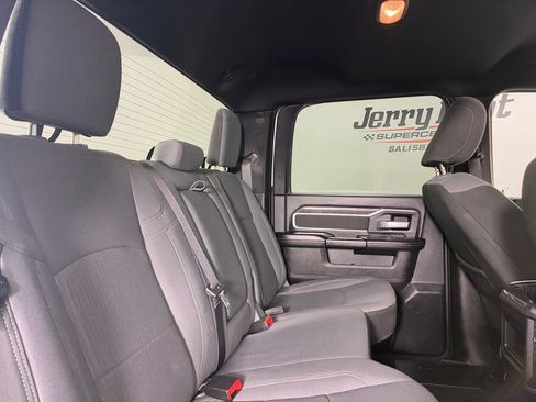 Used 2024 RAM 2500 Big Horn w/ Off Road Package image 23