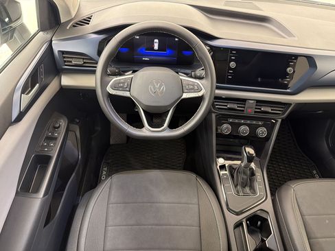 Used 2023 Volkswagen Taos SE FWD image 25