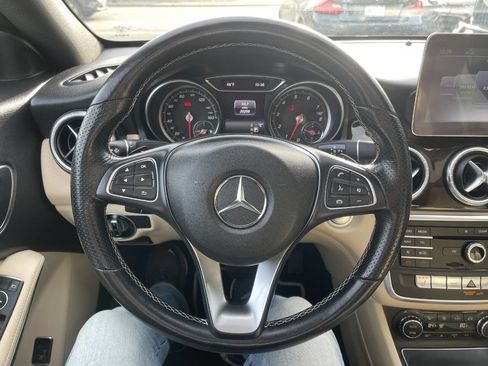 Used 2019 Mercedes-Benz CLA 250 4MATIC image 28