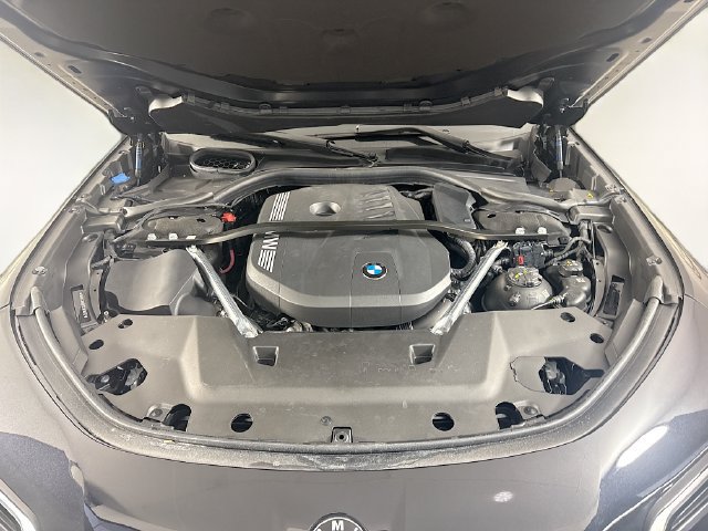 Used 2026 BMW 740i xDrive AWD/4WD image 38