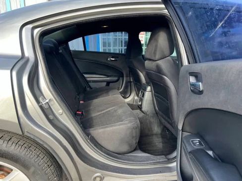Used 2012 Dodge Charger SE image 13