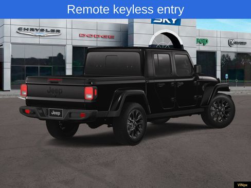 New 2025 Jeep Gladiator Nighthawk image 8