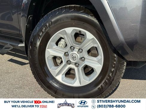 Used 2023 Toyota 4Runner SR5 Premium image 6
