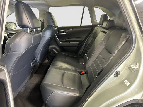 Used 2023 Toyota RAV4 XLE Premium FWD image 19