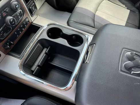 Used 2018 RAM 2500 Laramie w/ Convenience Group AWD/4WD image 21