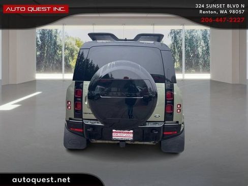 Used 2022 Land Rover Defender 110 X-Dynamic SE AWD/4WD image 6