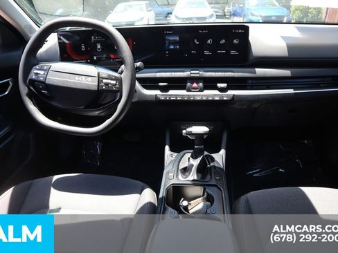 Used 2025 Kia K4 FWD image 24