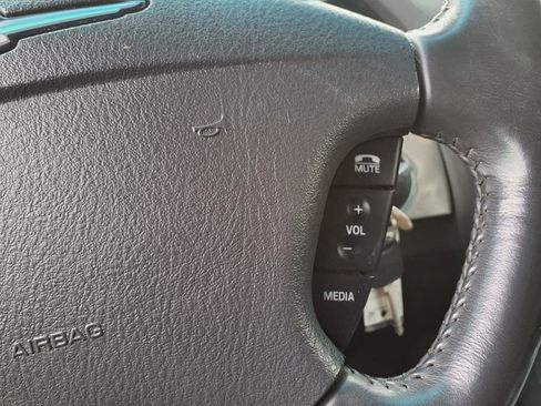 Used 2002 Ford Thunderbird Deluxe image 14