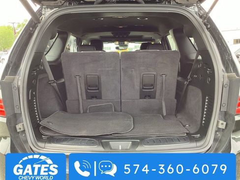 Used 2023 Dodge Durango R/T AWD/4WD image 11