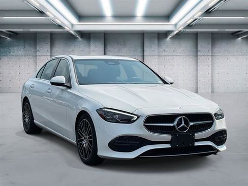 Used 2022 Mercedes-Benz C 300 C 300 4MATIC image 2