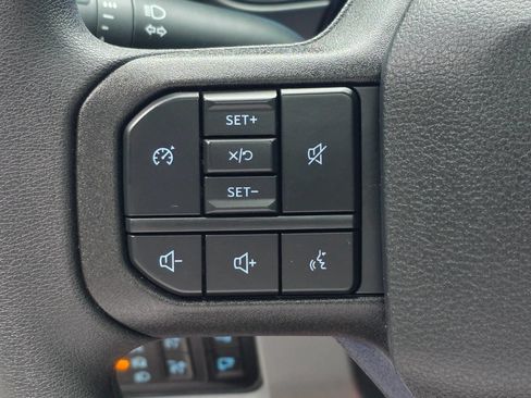Used 2025 Ford F250 XLT w/ Black Appearance Package AWD/4WD image 22
