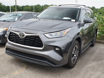 Used 2020 Toyota Highlander XLE
