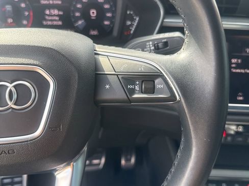 Used 2020 Audi Q3 2.0T Premium AWD/4WD image 12
