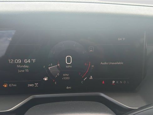 New 2026 GMC Acadia Elevation w/ Elevation Premium Package AWD/4WD image 14