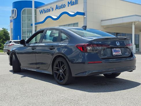 Used 2025 Honda Civic Sport image 10