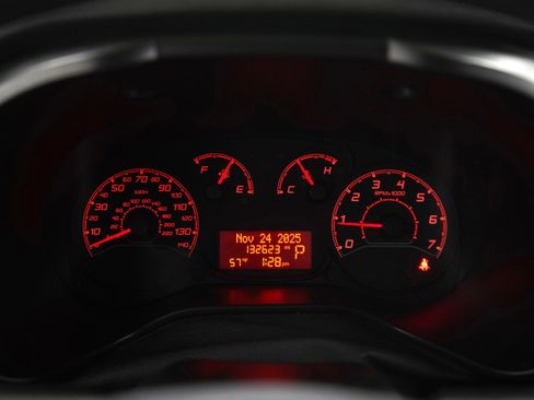 Used 2017 RAM ProMaster City Tradesman SLT w/ Rear Back-up Camera Group image 21