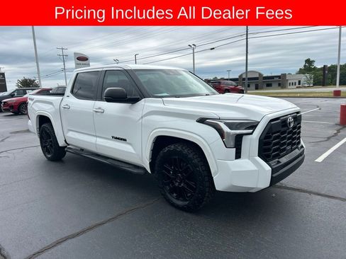 Used 2024 Toyota Tundra SR5 w/ TRD Sport Package AWD/4WD image 20
