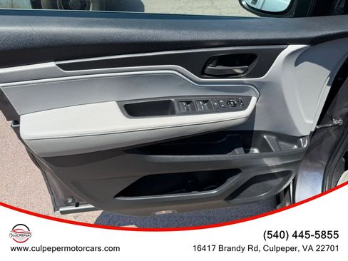 Used 2019 Honda Odyssey LX image 9